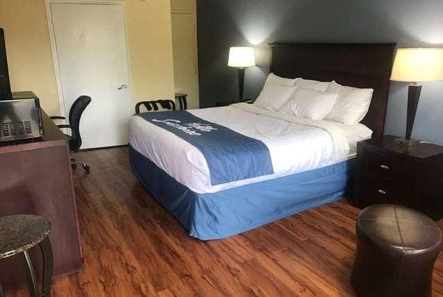 Days Inn By Wyndham King-Winston Salem Area Ruang foto