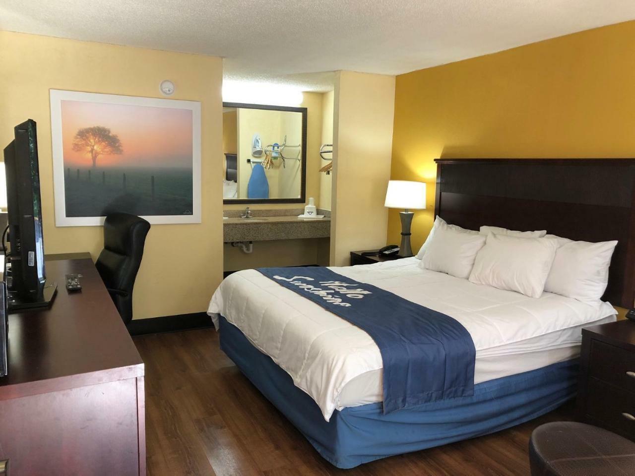 Days Inn By Wyndham King-Winston Salem Area Bagian luar foto